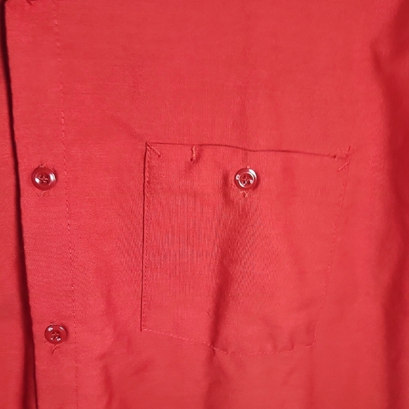 Vibrant Red Casual Button Down Shirt with Pointed Collar - Picture 4 of 5